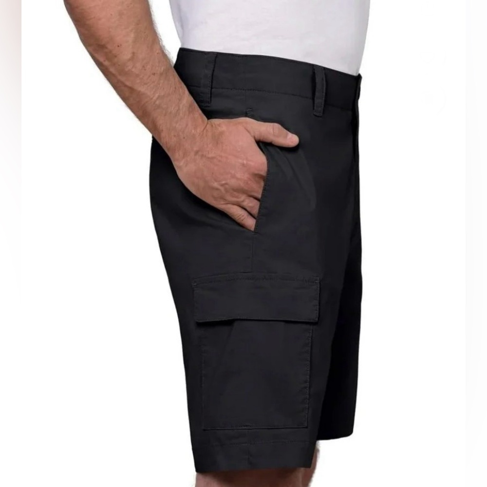 WEARFIRST Men’s Black Cargo Shorts - Picture 2 of 11